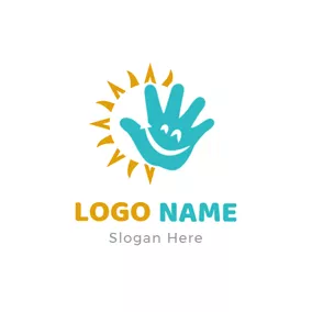 Logo De L'école Bright Sun and Blue Smiling Hand logo design