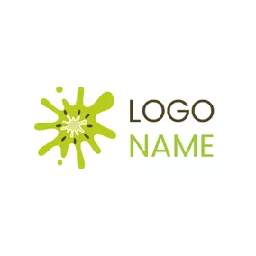 种子 Logo Flower Shape and Kiwi Juice logo design